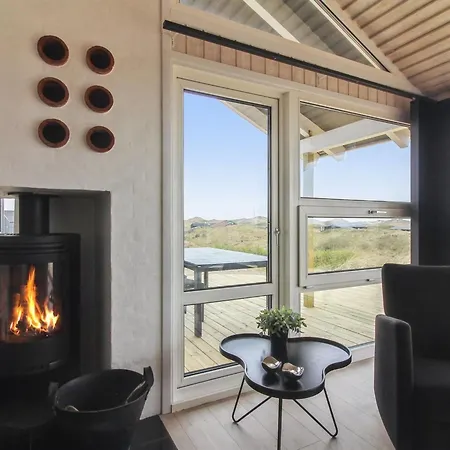 Romil - 350m From The Sea By Interhome *