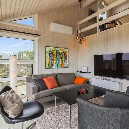 Romil - 350m From The Sea By Interhome